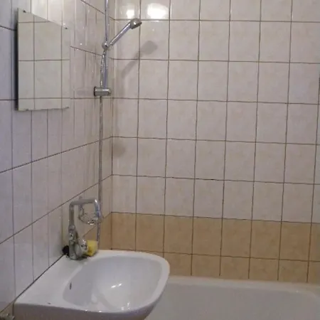 Rozsakert 2 Poroszló