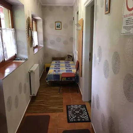 Rozsakert 2 Poroszló