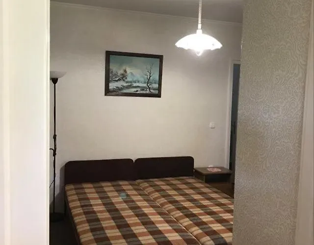 Rozsakert 2 Apartament *
